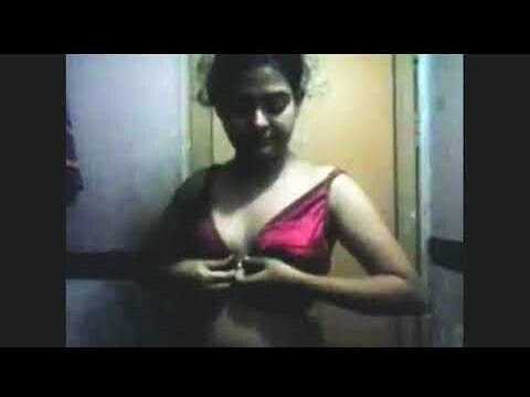 বড় দুধ ওয়ালা ভাবীর গোসল করার  গোপন ভিডিও ফাস | Bangla New  Gosol Bangla garam Masala short film 81