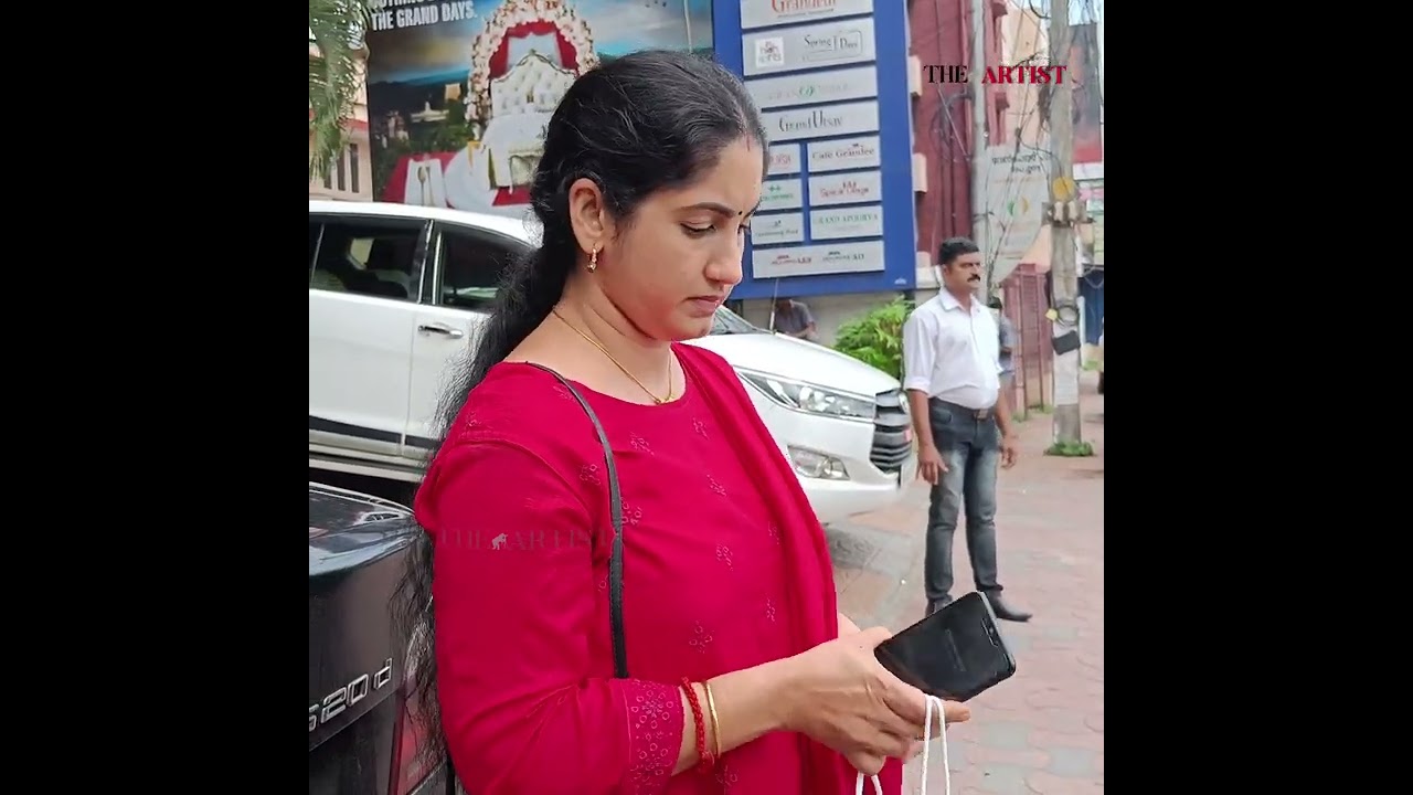 ചുവന്ന ഡ്രസ്സിൽ സുന്ദരിയായി സീരിയൽ താരം ശ്രീകല  | serial actress sreekala |