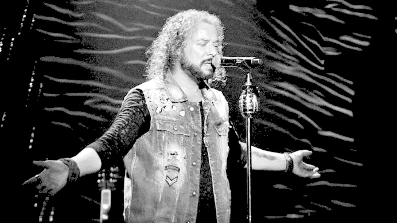 Χρήστος Δάντης - Μακριά Μου Να Φύγεις (Live 2016) / Christos Dantis - Makria Mou Na Fygeis