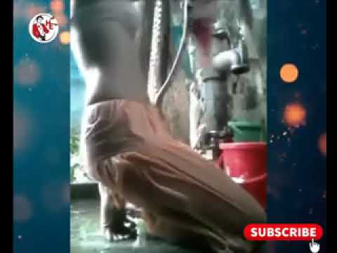 গ্রামের  মেয়ে কীভাবে  গোসল করেNew hot video,bangla 2022