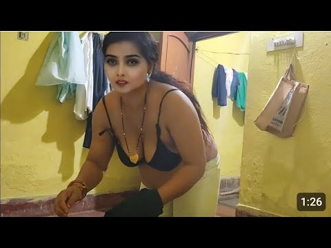रात के 10बजे क्या बीन रही हो भाभी हमे भी बता दो//#deshivlogs#trendingvlogs#villegevlogs#🔥✌️👍👆👆✌️🔥👉