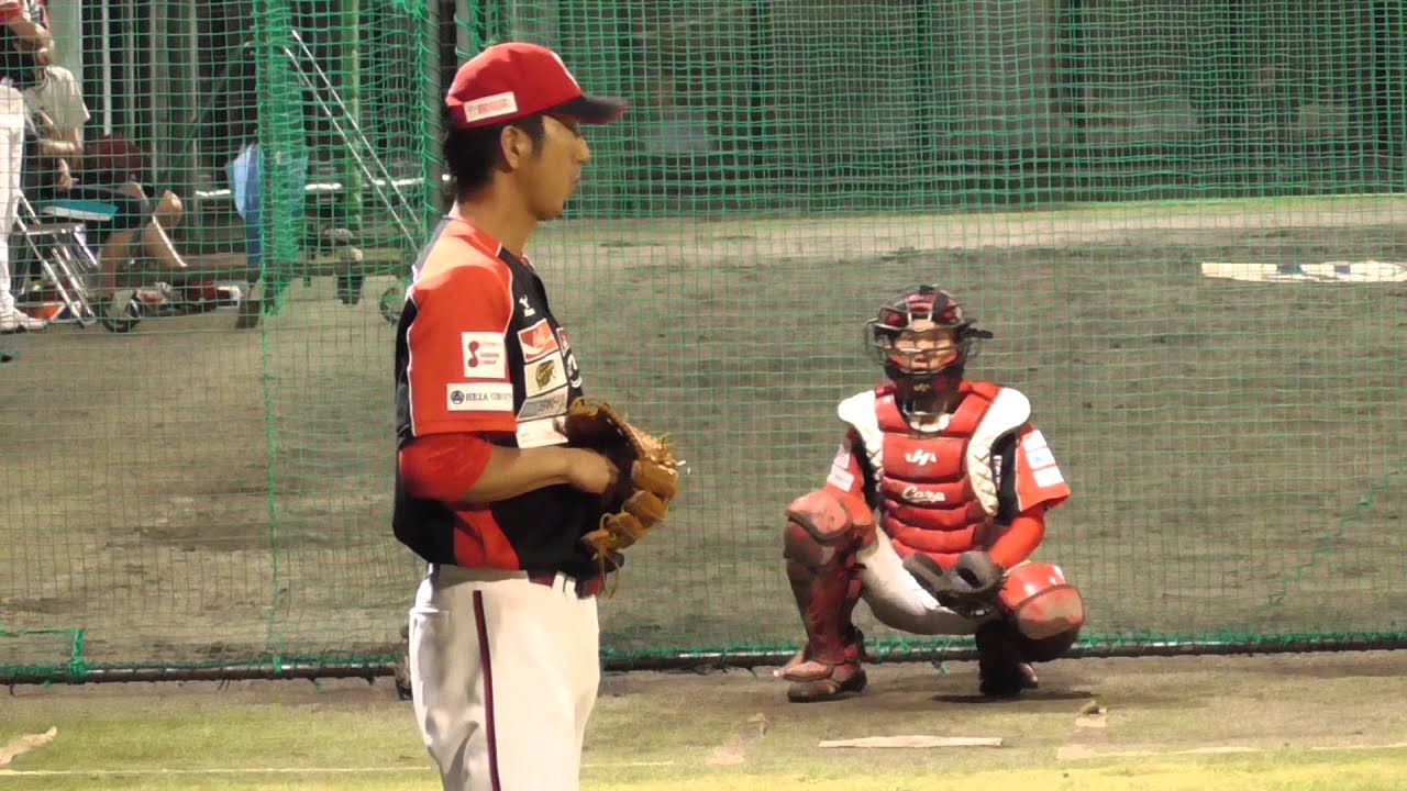 藤川球児（高知ＦＤ）　『ブルペン　投球練習』　伸びるストレート、カーブ、落差のあるフォーク