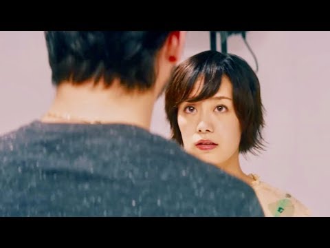 謎のカメラマン・浅野忠信の痛烈な一言!! 戸惑うチワワが初めて素の表情／映画『チワワちゃん』本編映像