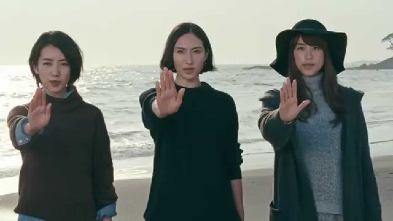 【山本美月 香椎由宇 波瑠】GU ゆるニット「三姉妹買い出し」篇