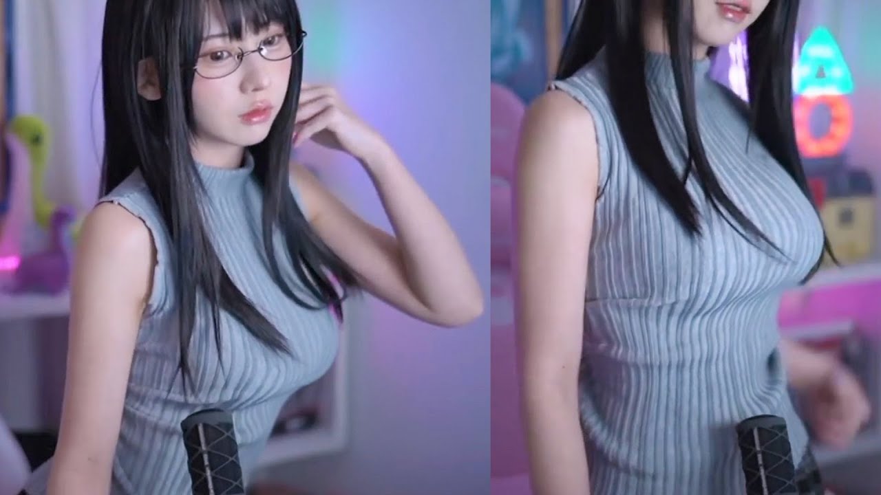 黒髪ニットメガネのえなこお姉さん【切り抜き】