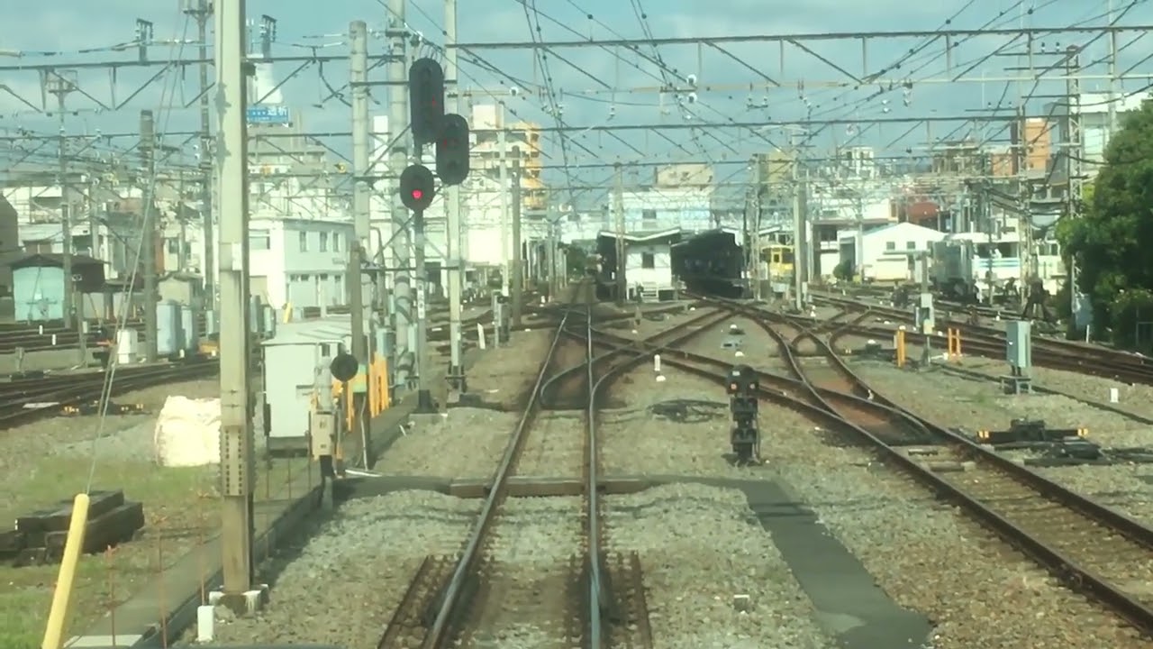 西武新宿線で朝に遅延が回復しない理由