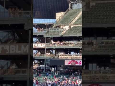 大谷翔平 33号ホームラン 4階席の着弾地点が分かる動画