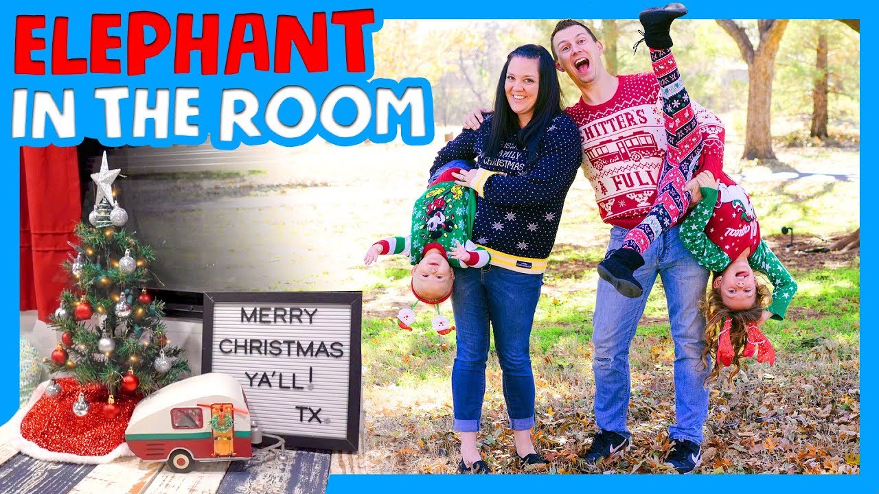 🎄 CHRISTMAS IN THE CAMPER 🎅 Why Are Our Videos So Delayed?