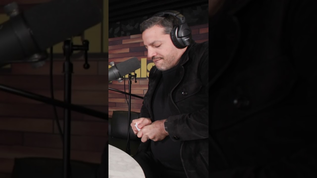 🃏 DAVID BLAINE RIPS DECK OF CARDS