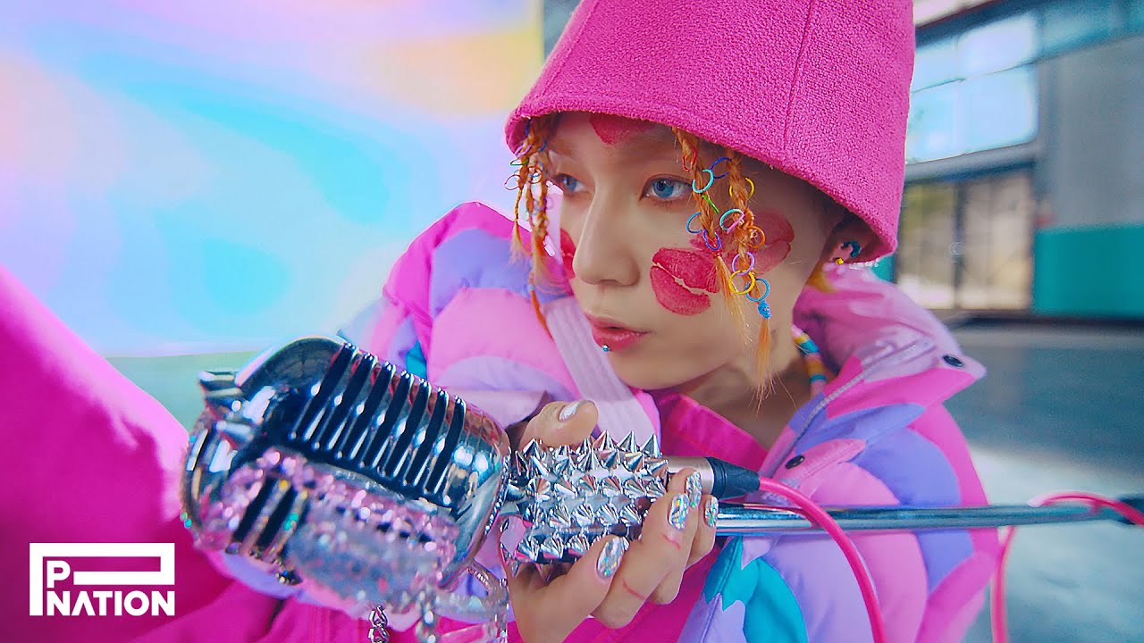 던 (DAWN) - 'Stupid Cool' MV
