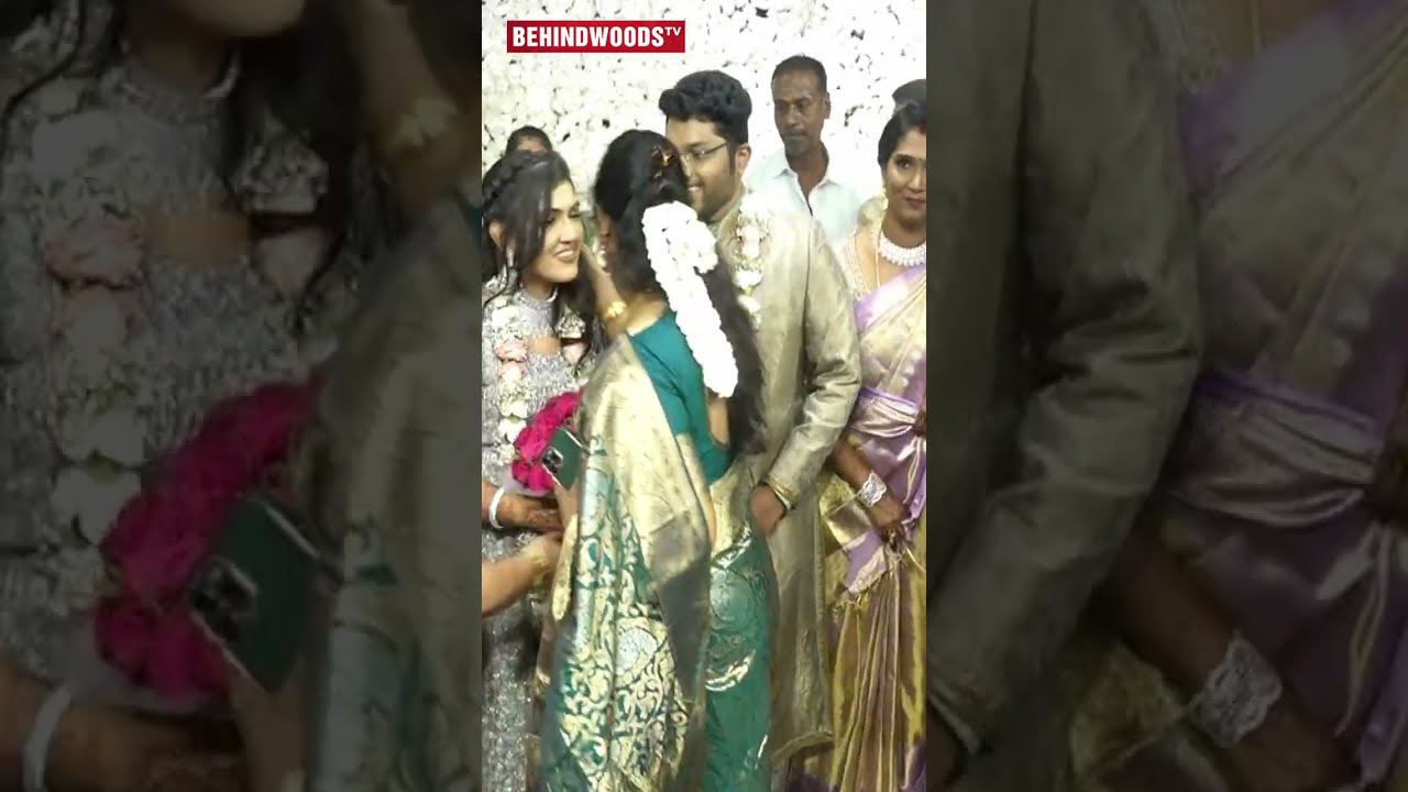 மகள் JOVIKA உடன் வந்து ஆசீவாதம் பண்ணிய VANITHA 🥰