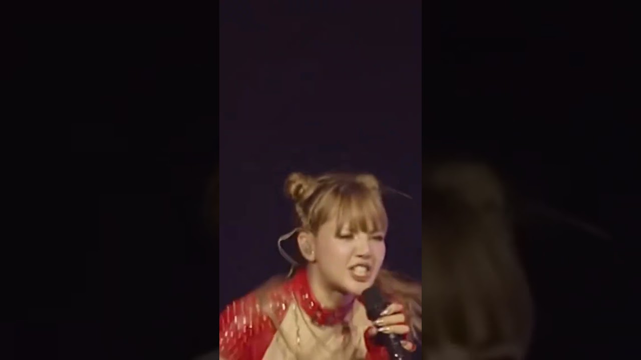 😳 LISA LIPSYNC - BORN AGAIN AT COACHELLA 2025