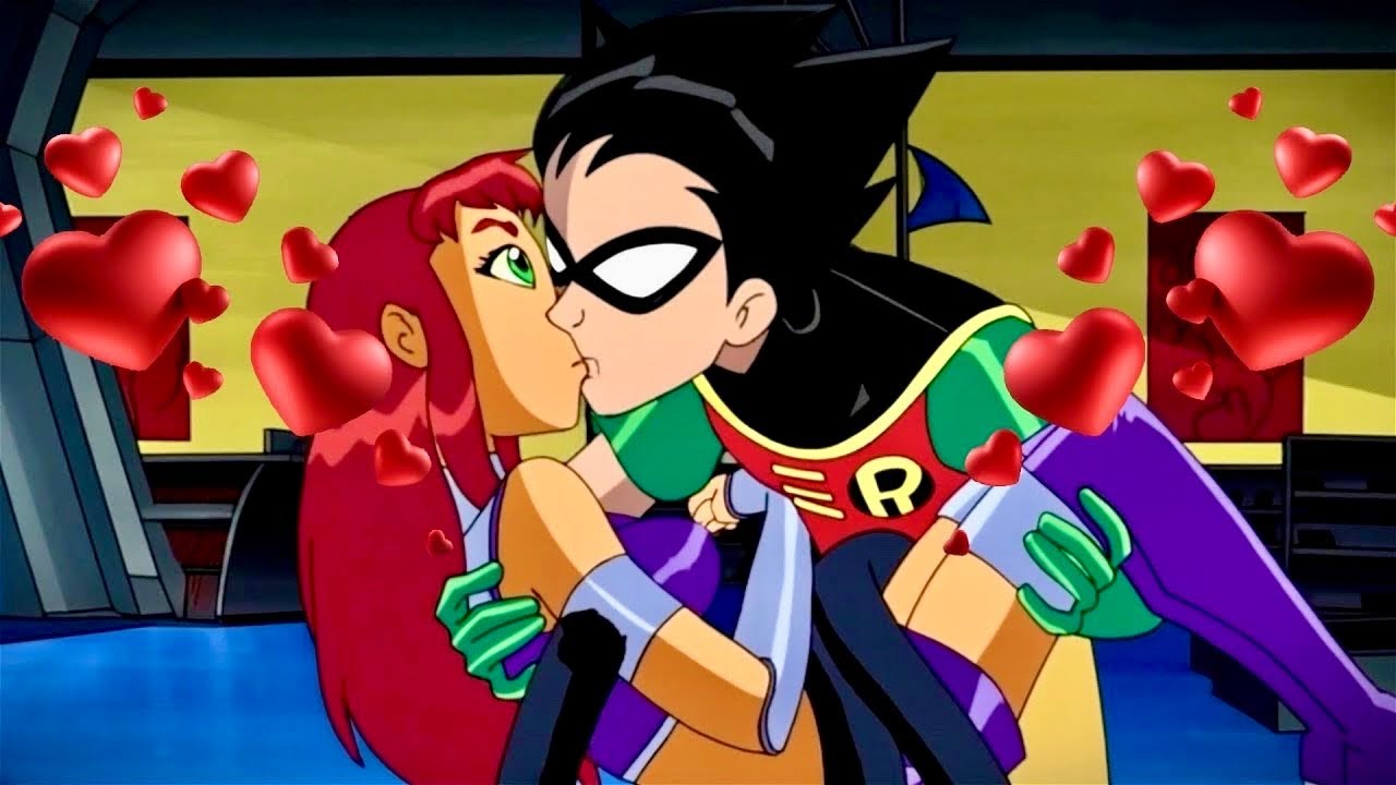 🔥 Starfire 🔥 Can't Stop Kissing 💋 | Robin, Cyborg & Raven Shocked! | Teen Titans Parody