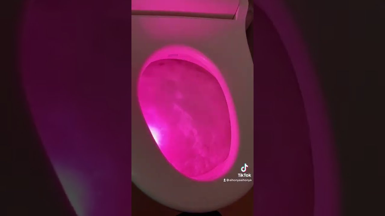 バブルーン使用後にトイレを光らせてみた toilet bowl