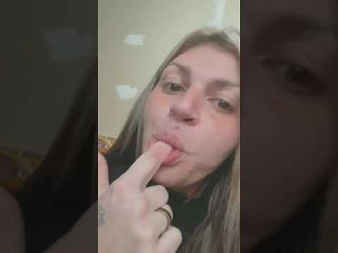 É um tal de chuta o balde e cata o balde danado!