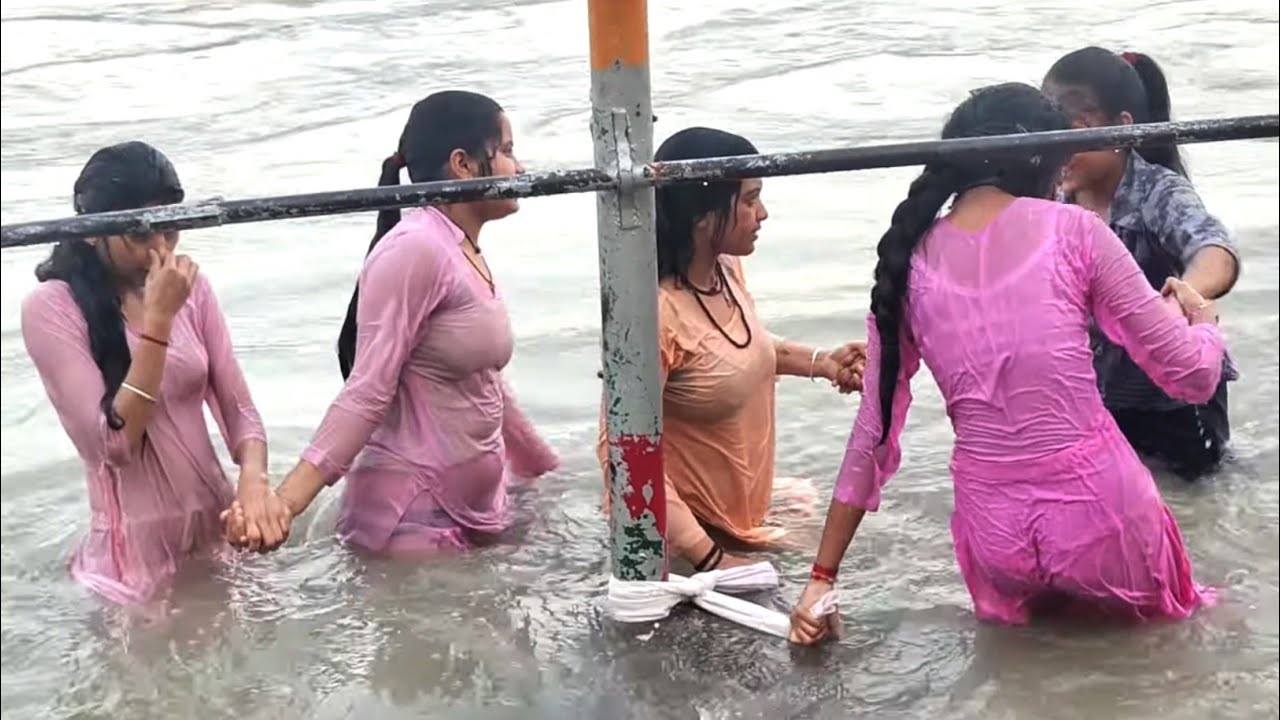 हरिद्वार गंगास्नान||#video||#vlog#ganganaddi🥀🥀🥀🥀🥀🥀🌹🌹🌹🌹🌹🌹