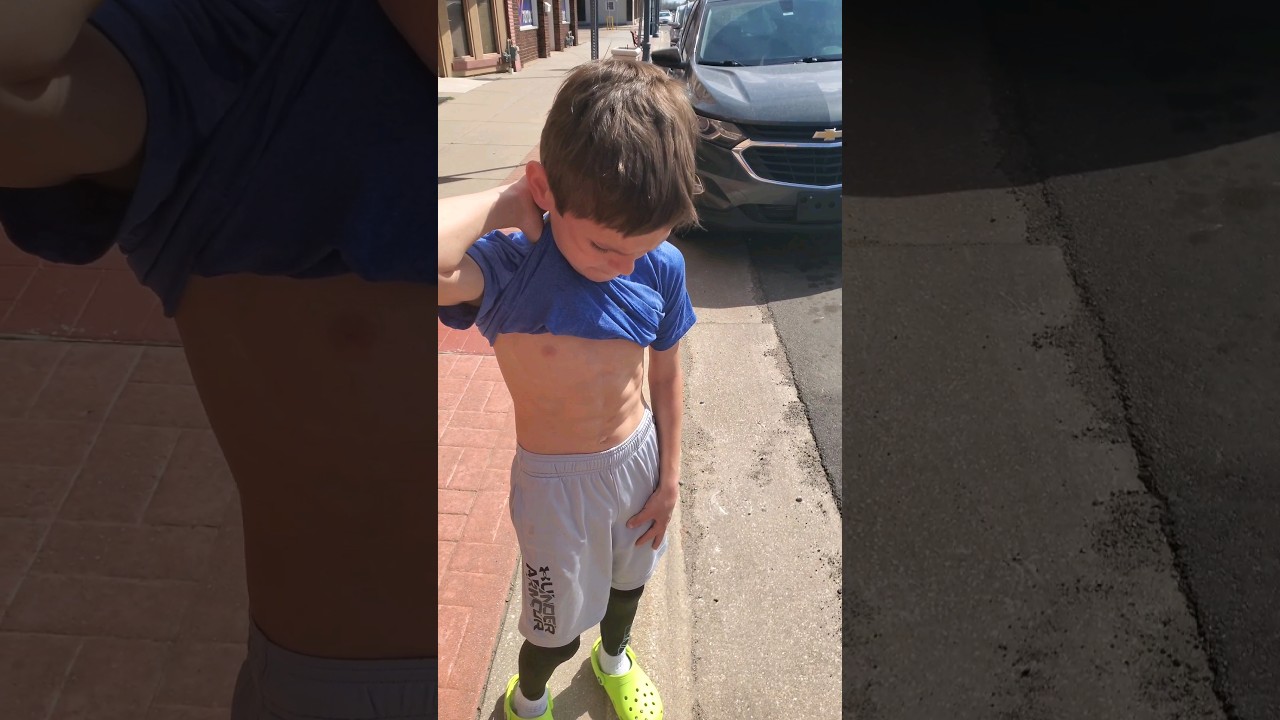 10-Year-Old Flexes His Six-Pack on Street Corner #6pack #abs  #fitness #fit #kids