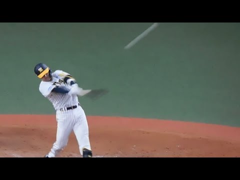 チーム1号ホームランは代打原口文仁!!1ストライクから代打起用の采配に一振りで応えた見事なホームランで開幕3連勝！！