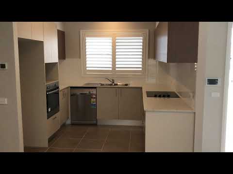 12/13 Skyline St, Gorokan