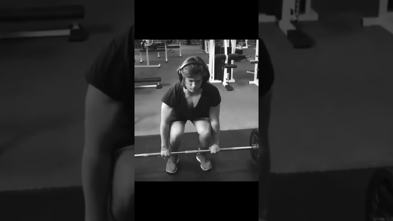 16 Year Old Deadlifts 200kg / 440lbs x 2 #shorts #powerlifting #strongman #bodybuilding