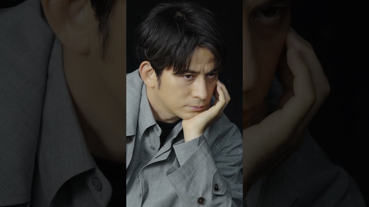 岡田准一【ポートレートシリーズ2023】が発売中！撮影風景をお届けします。商品の詳細は説明欄をご覧ください。