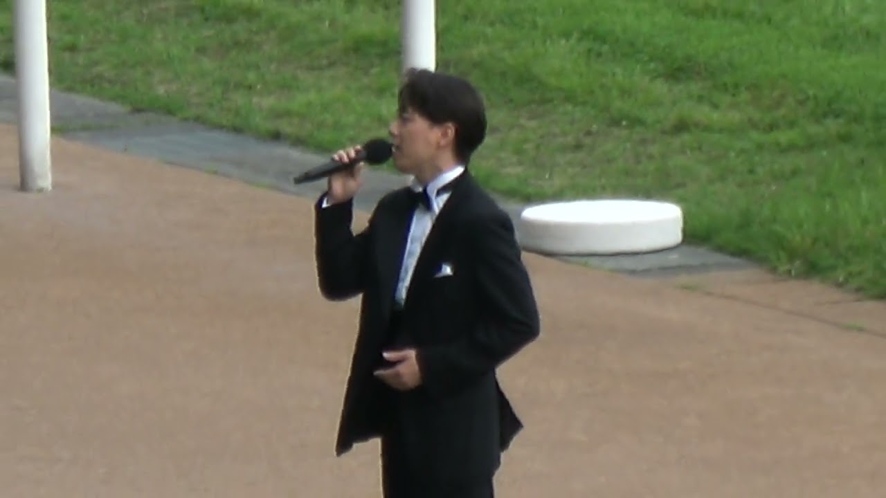 【日本ダービー2025】山崎育三郎 発走前の国家独唱 現地映像 クロワデュノール
