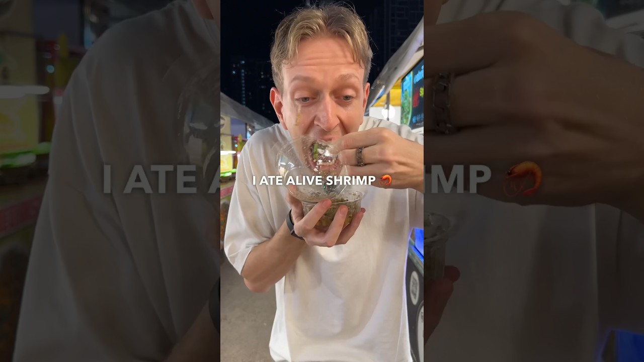 $2.17 dancing shrimp salad in Thailand 🇹🇭