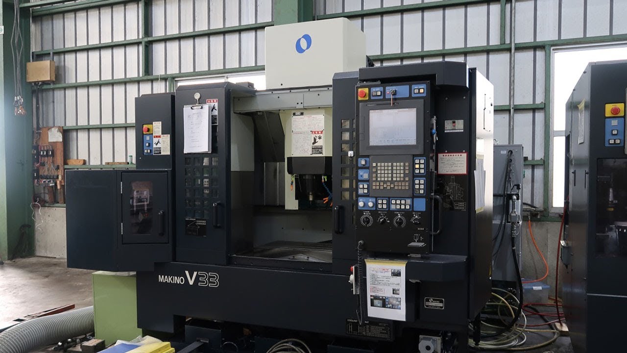 25492　立型マシニングセンター(２面拘束型)　牧野フライス製作所　V33　2010年