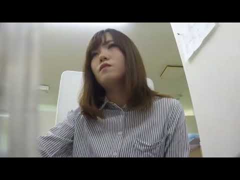 36. Japanese girl farting loudly in the office Compilation | Beauty Cute Young College Girl Farting