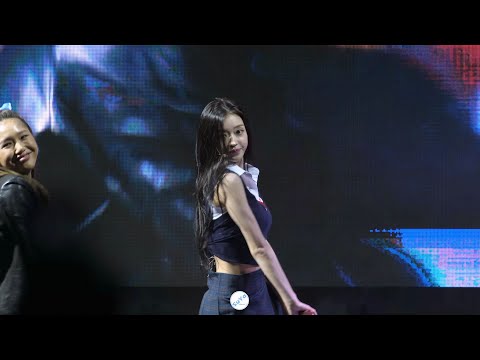 [4K]220924 오마이걸 유아 직캠 'Dun Dun Dance' (OH MY GIRL YooA) @주안미디어문화축제 By SuYa