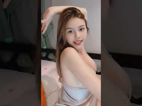 8Bigo live น้อง Apple อยากกินซาลาเปาหรือเราดี