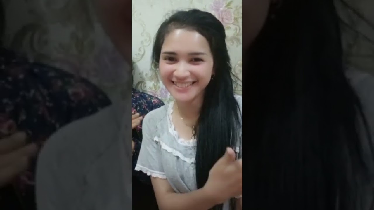 abg cantik putih mulus