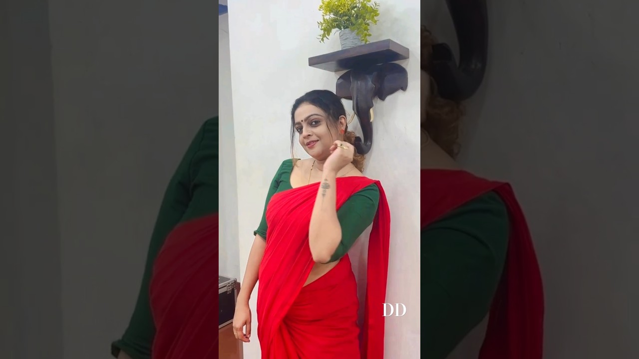 Actress Aswathy Sreekanth #malayalam  #trending #navel #actress #tamil #telugu #movie #saree #love