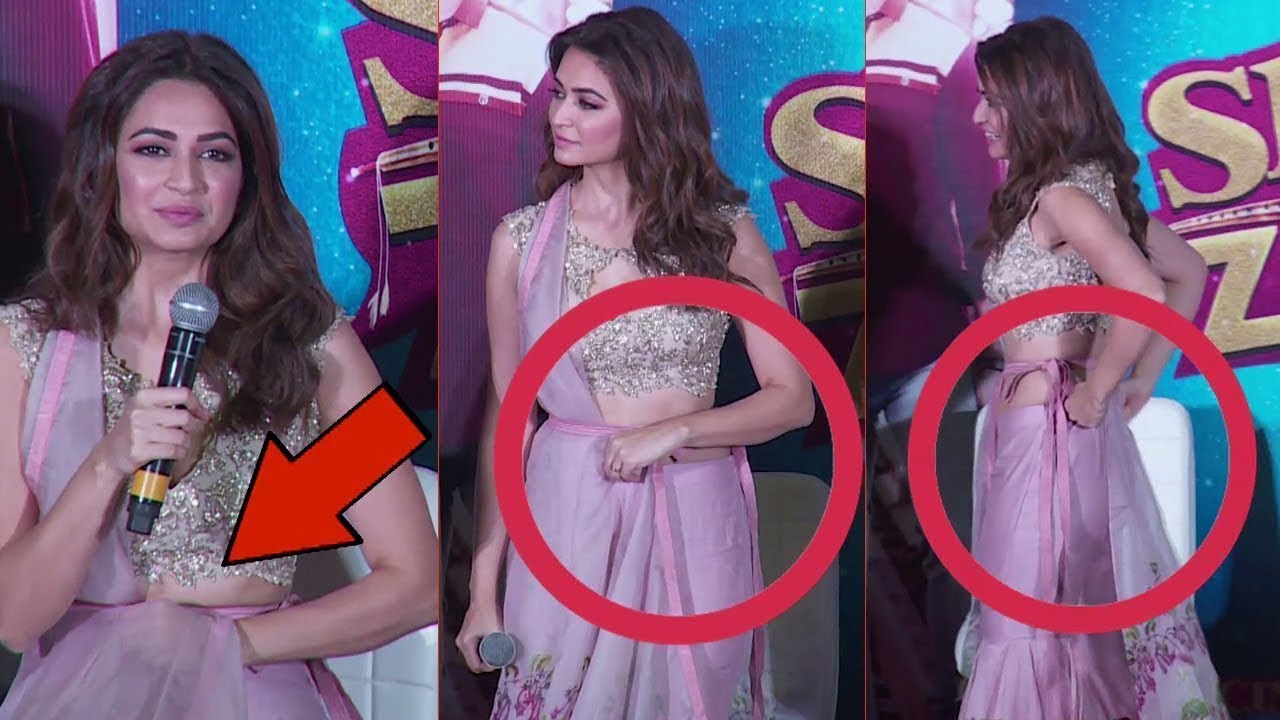 Actress Kriti Kharbanda Hot Dress Oops Moments,Kriti Hot In Short Dress,Kriti Kharbanda Oops Moments