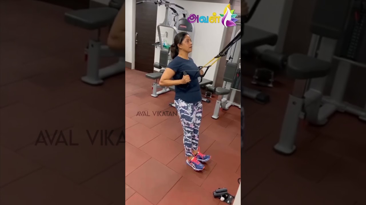 Actress Nadhiya’s Latest Gym Workout Video #shorts #fitness