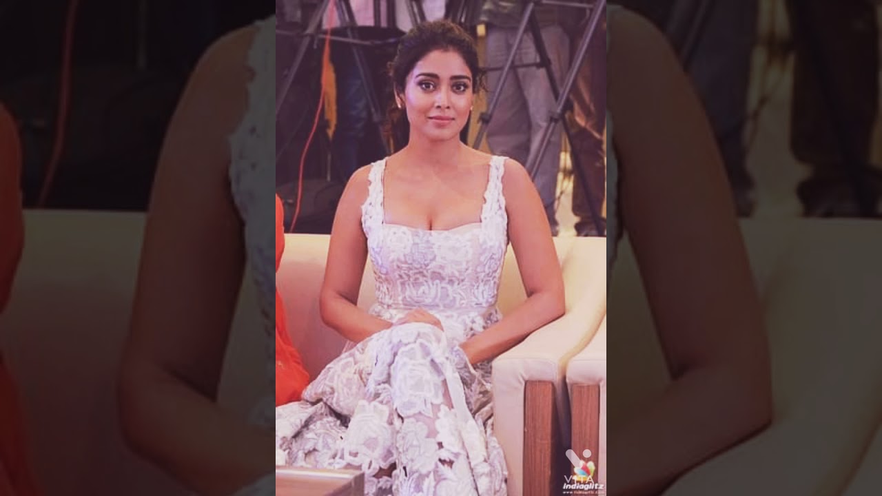 Actress Shreya saran attractive look face closeup#actress
