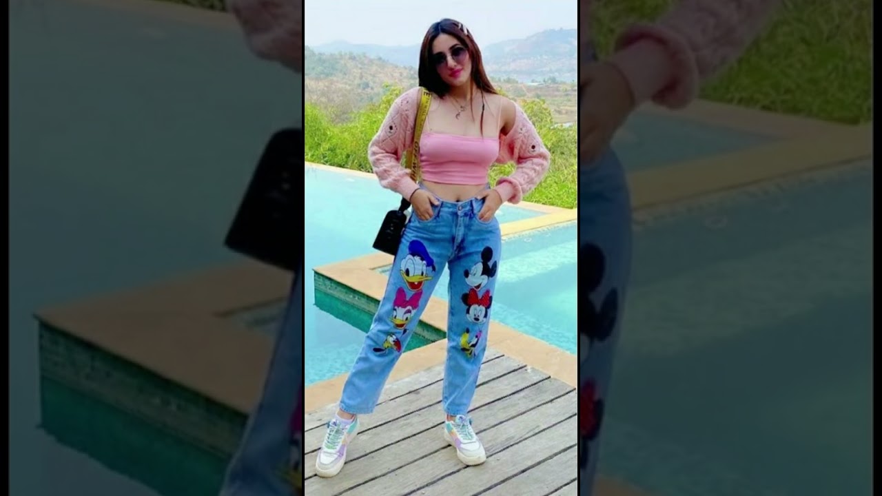 Aditi Budhathoki Fashion 🔥 #style #shorts #fashion #ootd #aditibudhathoki @LoveyouFashion