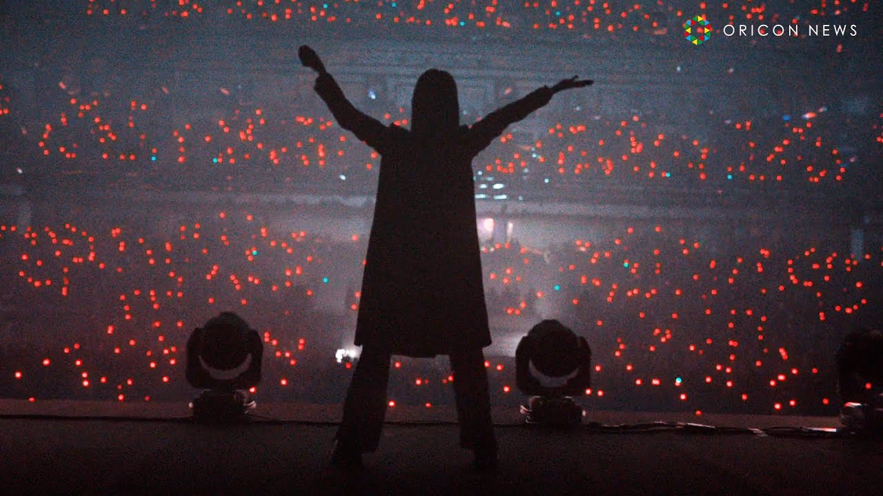 Ado、本人が登場しライブで歌う姿が初めてCMに！新曲「ロックスター」を初公開！　丸紅新TV-CM「できないことは、みんなでやろう。「LIVE」篇」