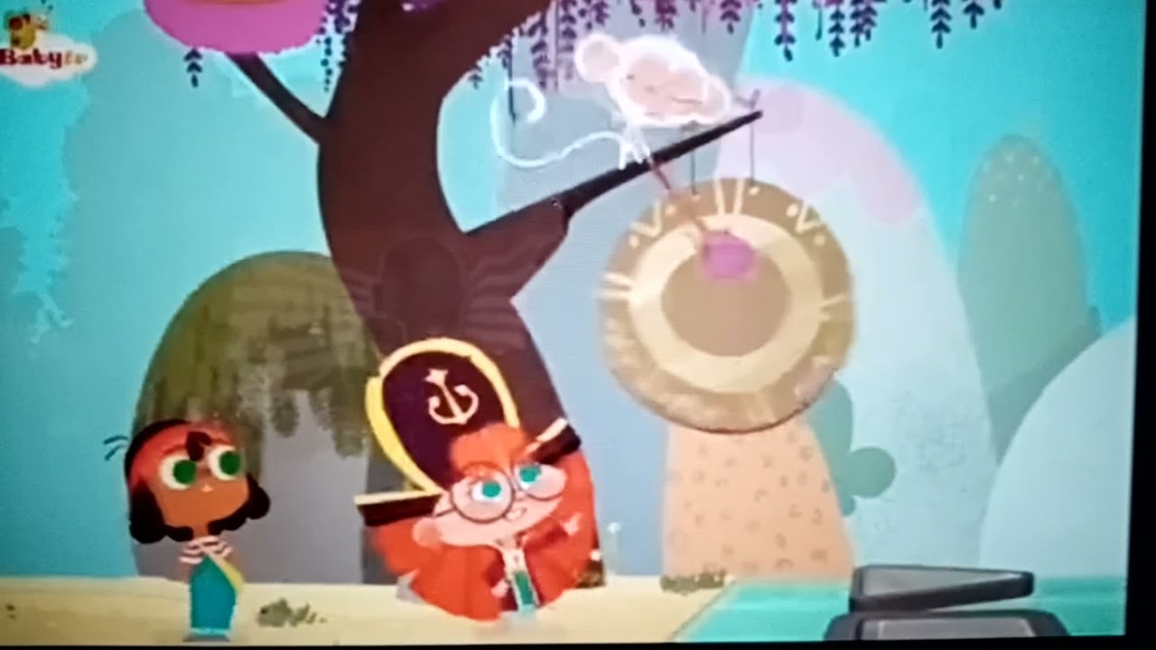 Ahoy Pirates | 1 Square, 1 Heart and 1 Oval | BabyTV UK