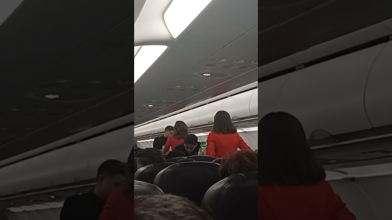 Airasia Inflight Service #airline #aviation #airasia #malaysia