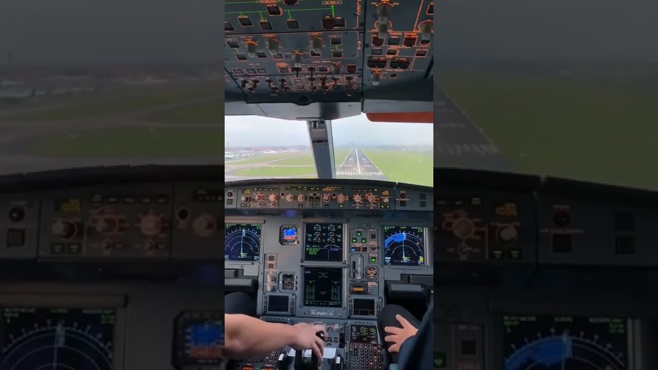Airbus a330 Cockpit Landing/ pouso filmado da cabine dos pilotos #shorts #airplane