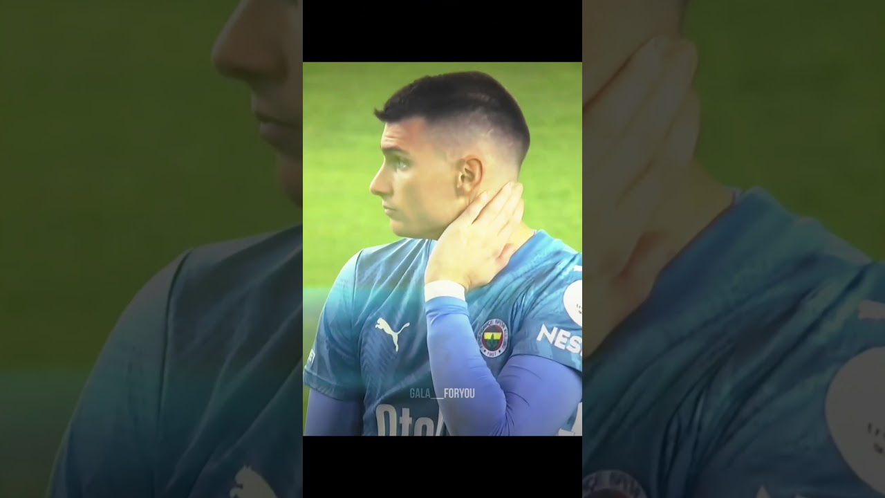 şaşkın fener 😅  #galatasaray #fenerbahçe #derbi #football #futbol #shorts #mertens #torreira