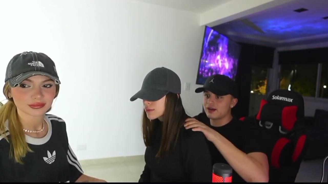 ALBERE se OLVIDO que ESTABA en LIVE 🤭