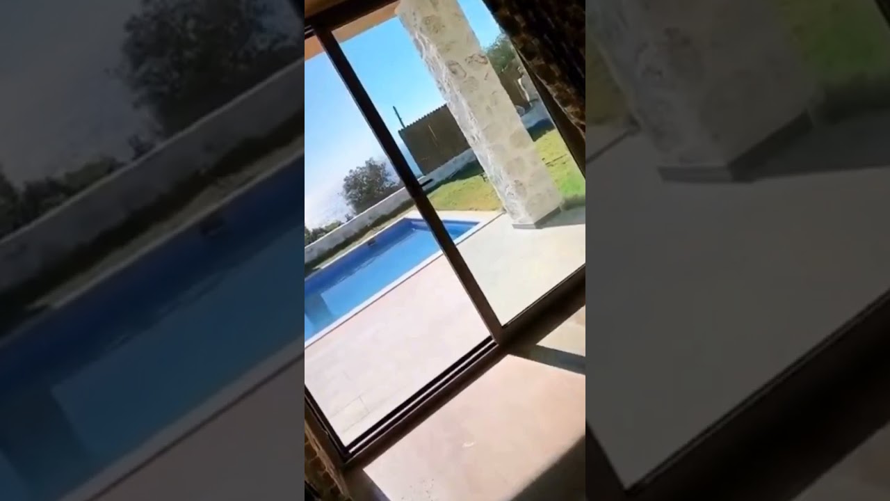 Alkollü lüks villa havuzlu gündüz snap story