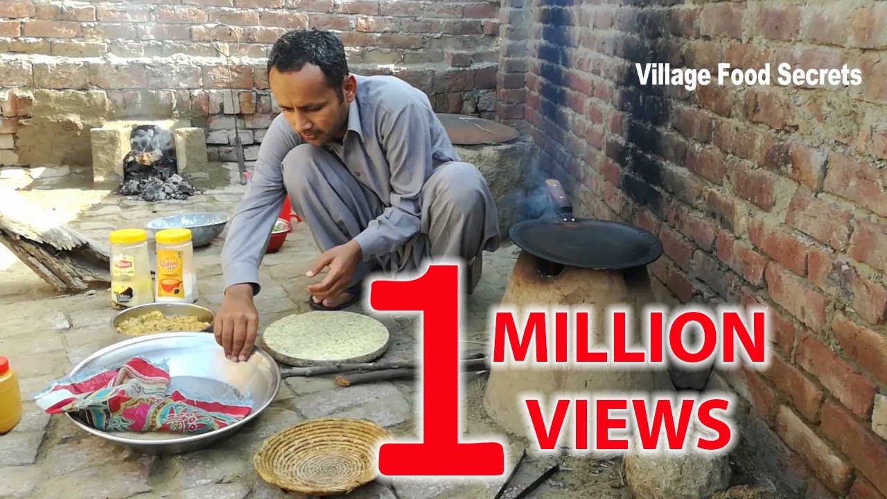 Aloo Paratha | Mirch ka Achar | Grandma Style Cooking | Village Style Cooking | Village Food Secrets