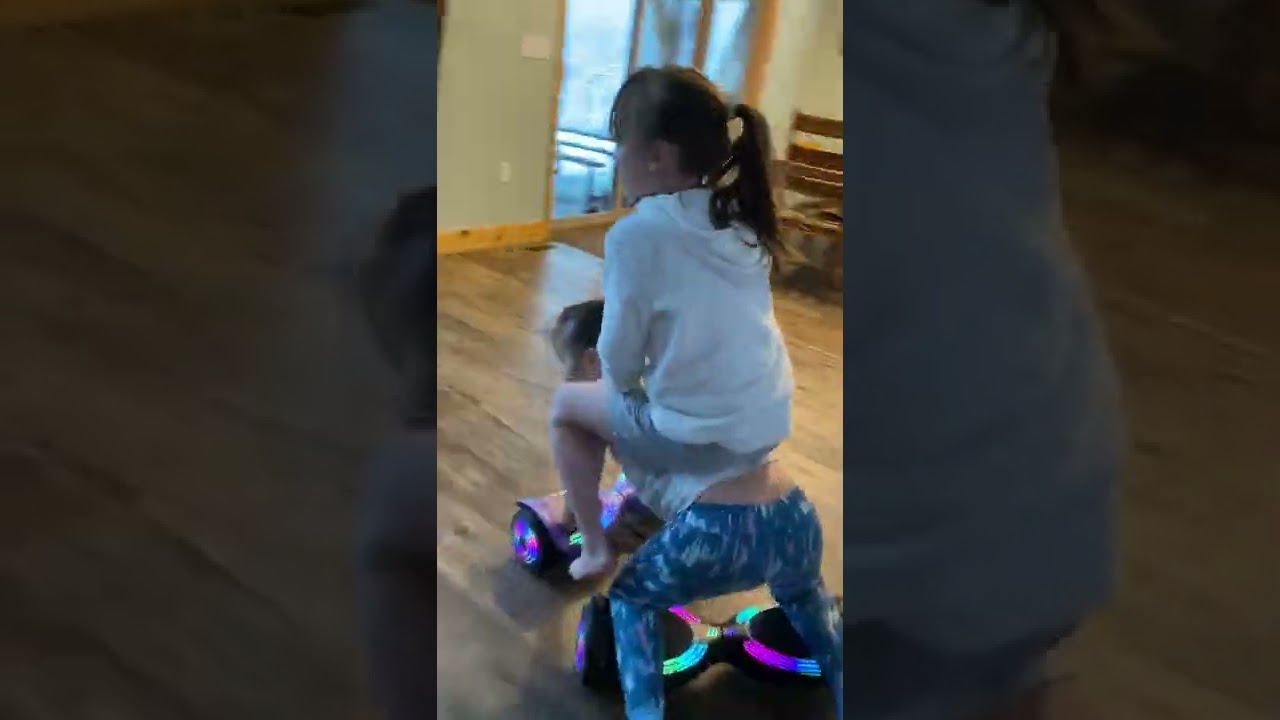 AMAZING  TWIN GIRLS HORSEY HORSEY RIDE WITH HOVERBOARD || PINAY USA