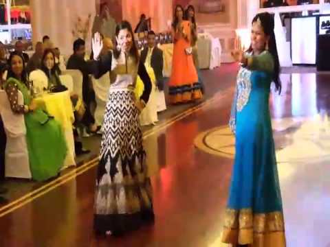 Ami Monika dance