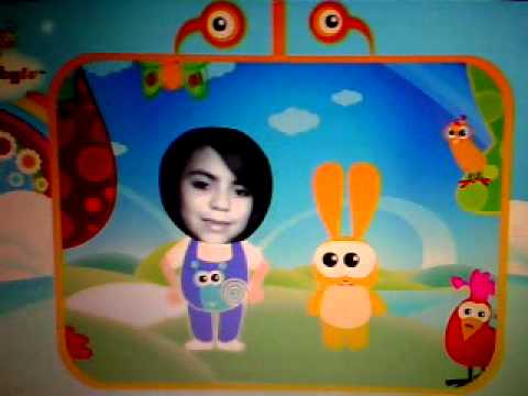 Ana Luisa Bailando el Hokey Pokey.3gp
