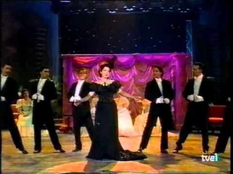 Ana Luisa Espinosa.- LA VIUDA ALEGRE.- Franz Lehár.