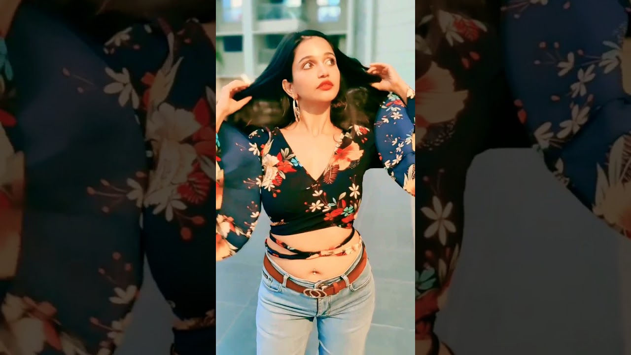 #AnaikaSoti Navel Queen